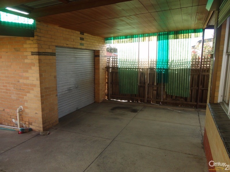 36 Browns Road, Clayton VIC 3168