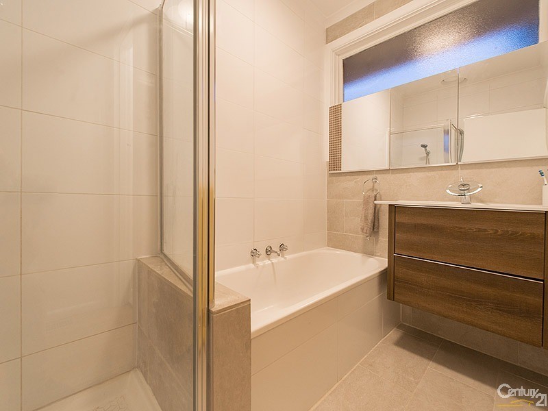 3/13 Wattle Valley Road, Canterbury VIC 3126