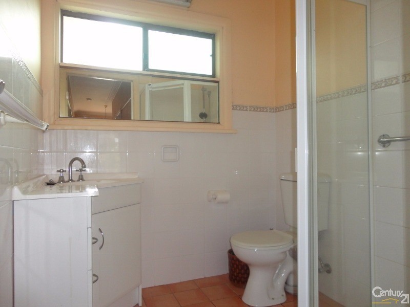 47 Koonawarra Street, Clayton VIC 3168