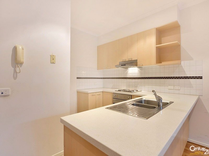 2/3 Rusden Place, Notting Hill VIC 3168