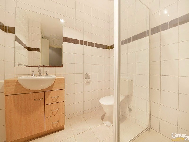 2/3 Rusden Place, Notting Hill VIC 3168