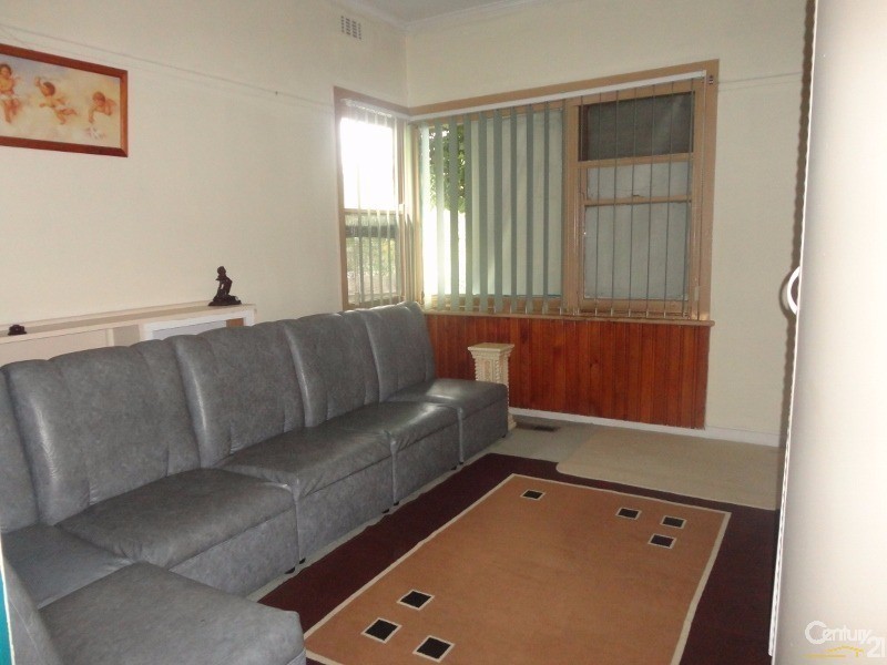 1325 Centre Road, Clayton VIC 3168