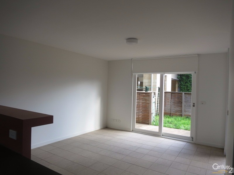 5/27-29 Clayton Road, Oakleigh East VIC 3166