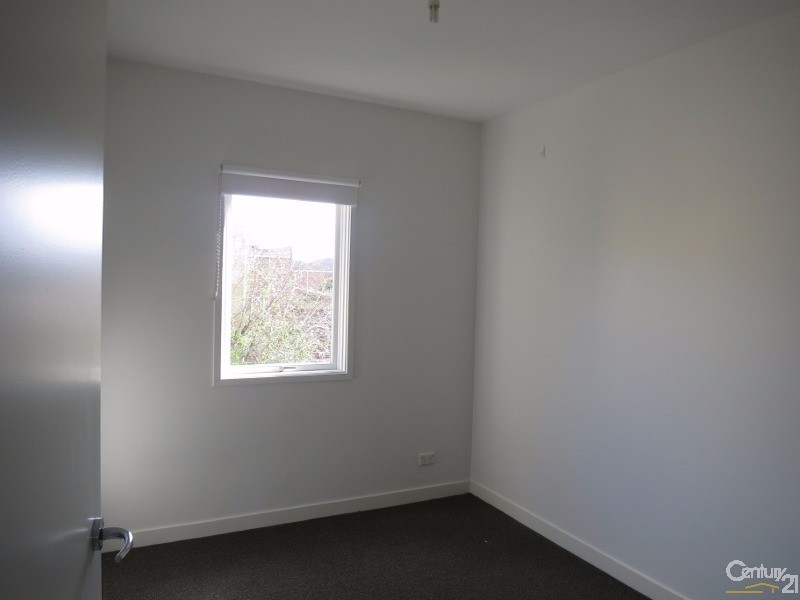 5/27-29 Clayton Road, Oakleigh East VIC 3166