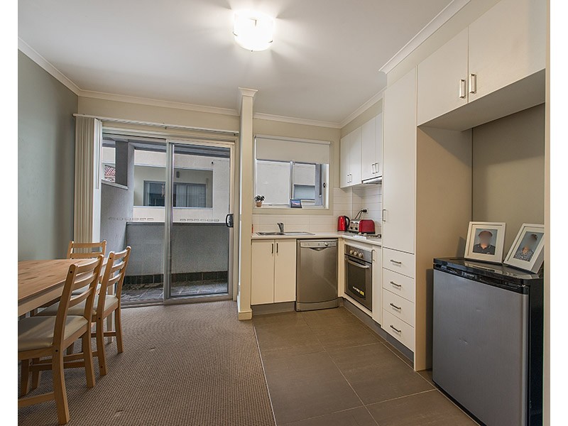 41 Railway Avenue, Oakleigh VIC 3166