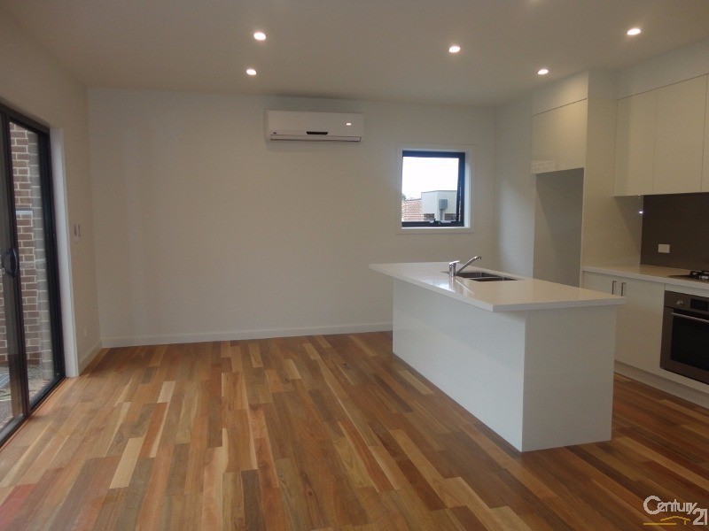 1/48-50 Manton Road, Clayton VIC 3168