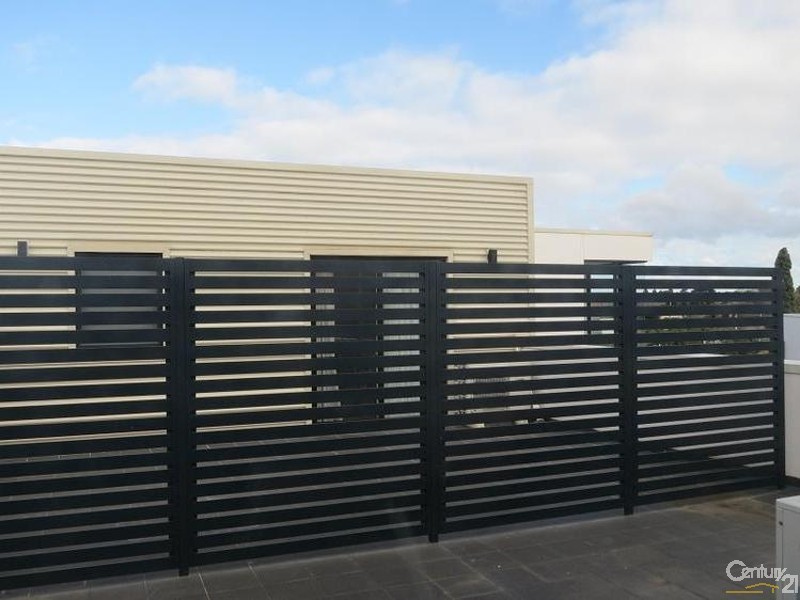 28/20-24 Burton Avenue, Clayton VIC 3168