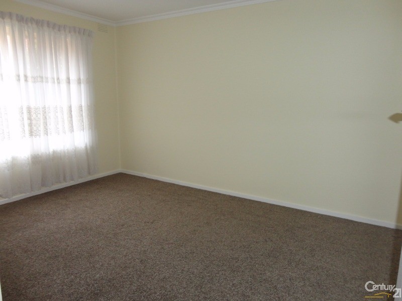 2/21 Elder Street, Clarinda VIC 3169