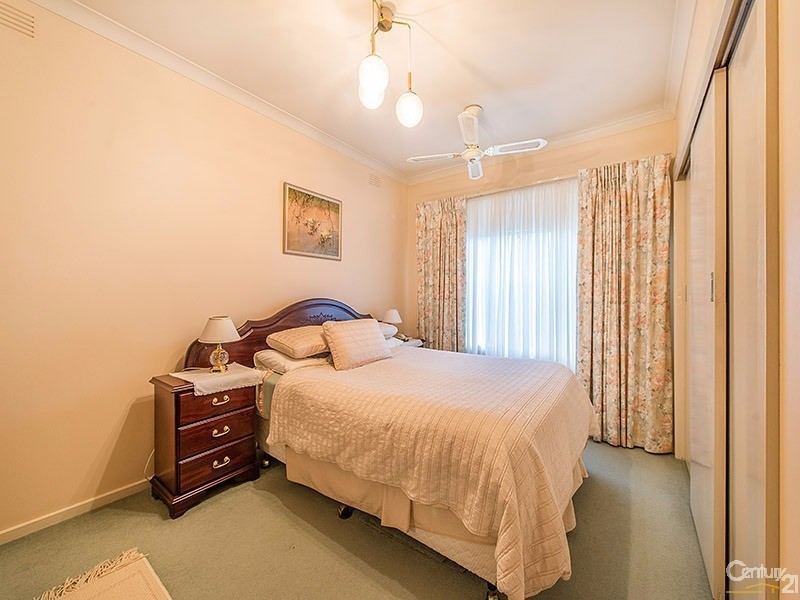 100 Sherbrooke Avenue, Oakleigh South VIC 3167