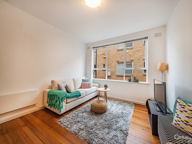 5/7 Ravens Grove, St Kilda East VIC 3183