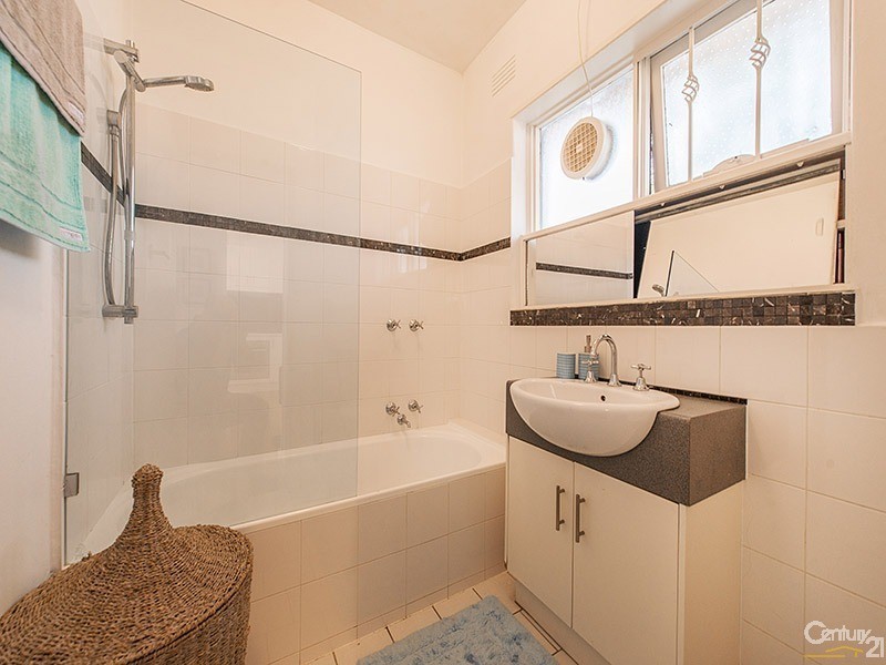 5/7 Ravens Grove, St Kilda East VIC 3183