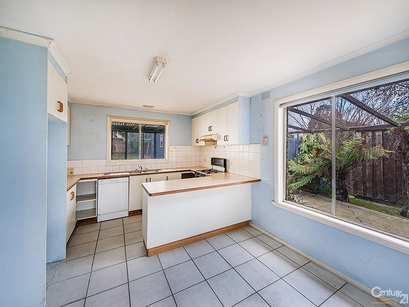2 Byng Avenue, Heatherton VIC 3202