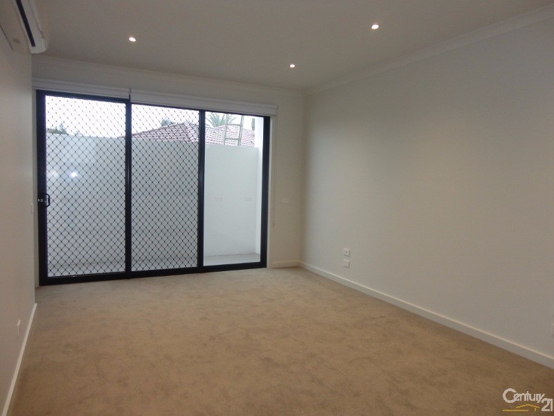 20/163 Carnish Road, Clayton VIC 3168