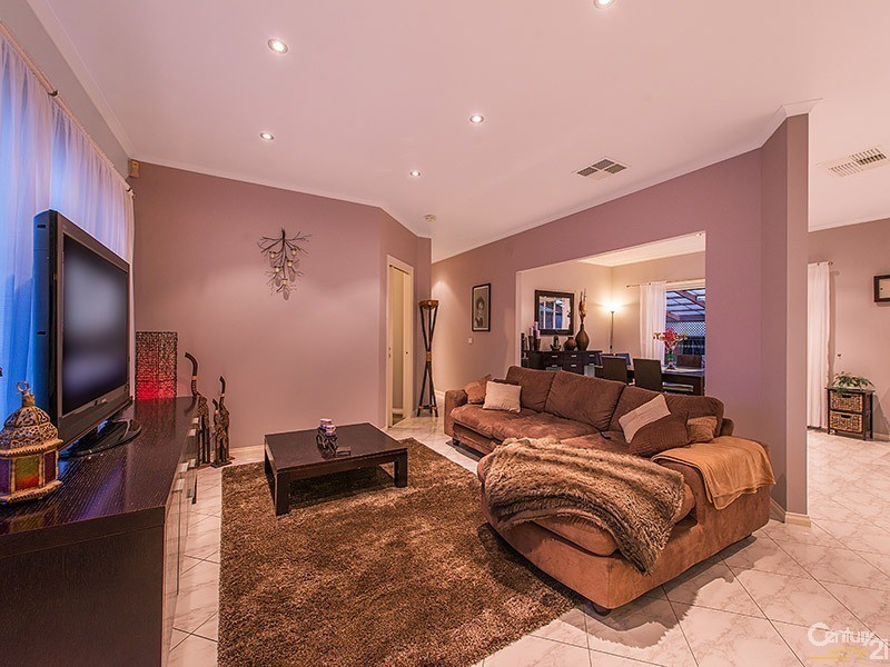 34 Reema Boulevard, Endeavour Hills VIC 3802