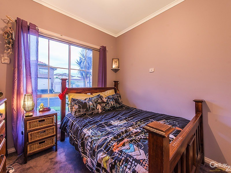 34 Reema Boulevard, Endeavour Hills VIC 3802