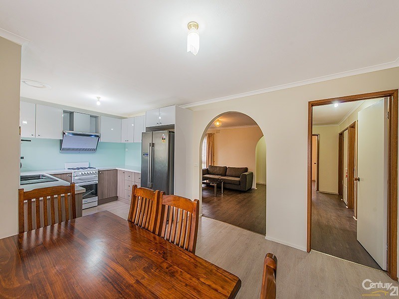 1 Tomintoul Court, Clarinda VIC 3169