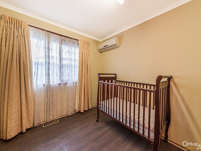 1 Tomintoul Court, Clarinda VIC 3169