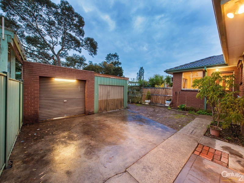 7 Medoro Grove, Mulgrave VIC 3170