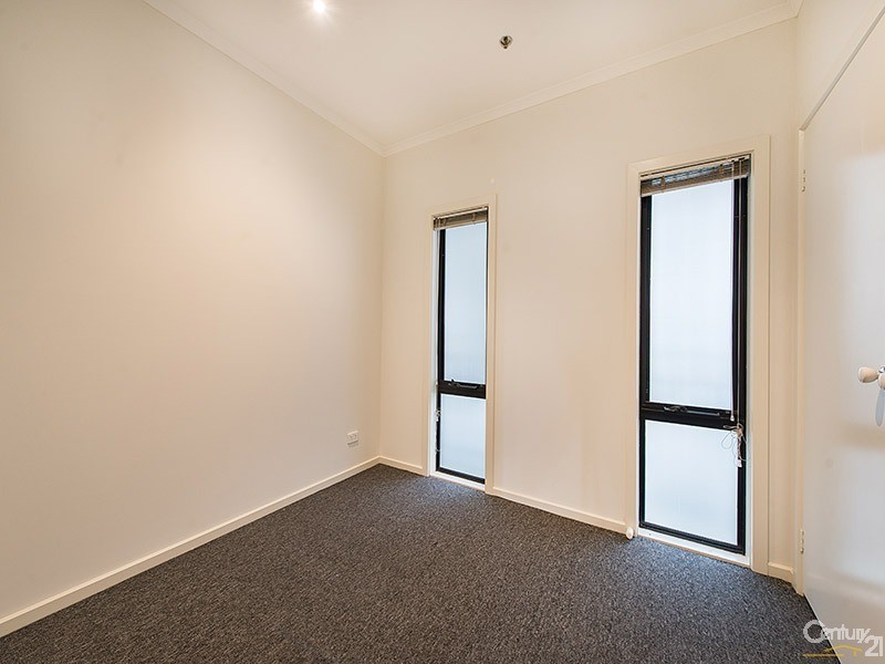 14/1 Eucalyptus Mews, Notting Hill VIC 3168
