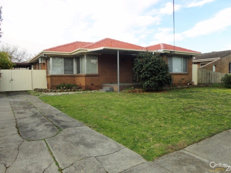 18 Bushland Avenue, Clarinda VIC 3169