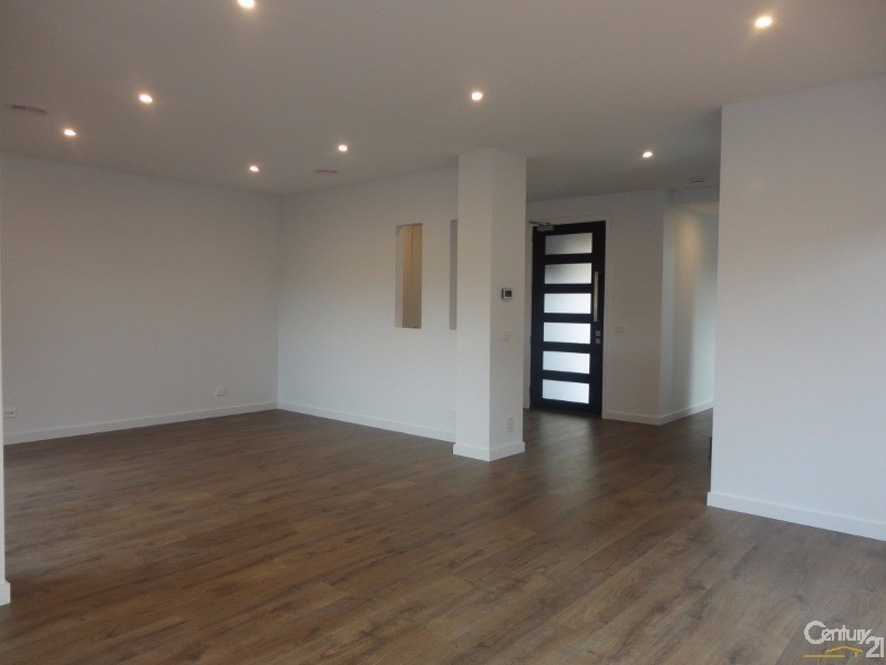 2/64 Jubillee Street, Mount Waverley VIC 3149