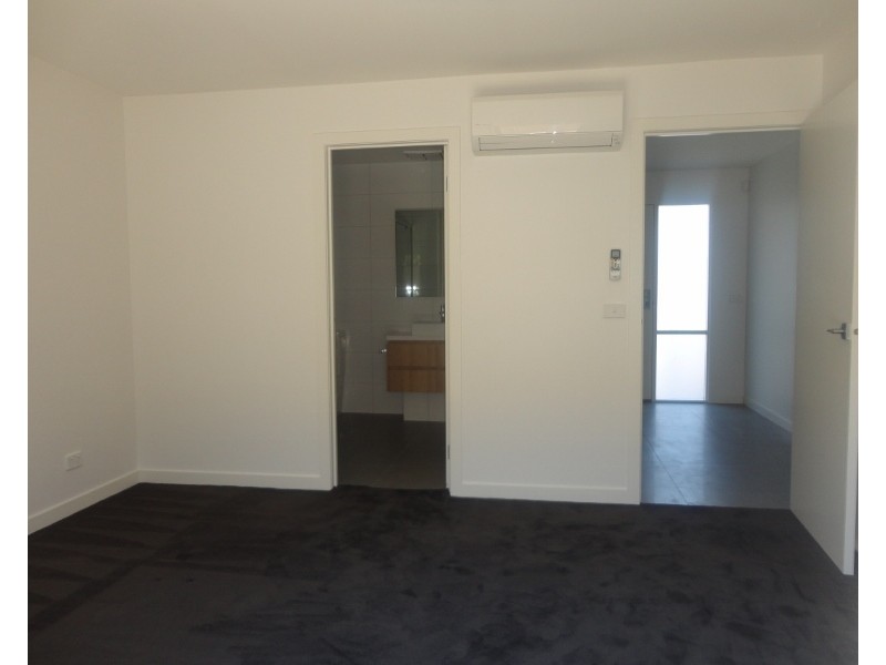 3/47 Wards Grove, Bentleigh East VIC 3165