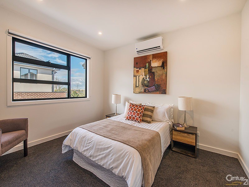 4/48-50 Manton Road, Clayton VIC 3168