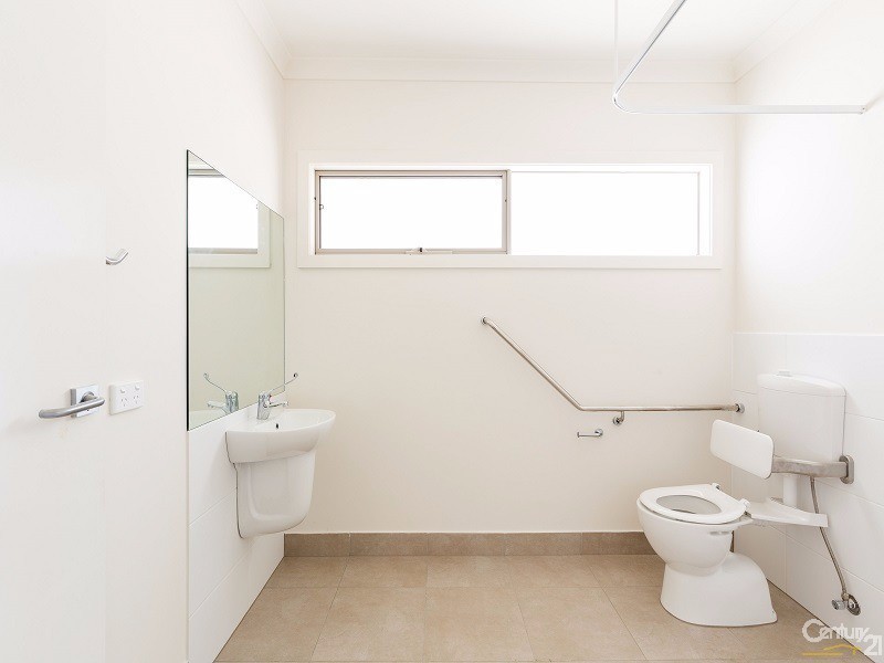 1/44 Koonawarra Street, Clayton VIC 3168