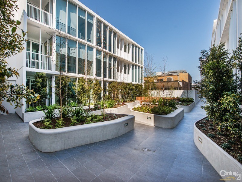 235/211 Bay Street, Brighton VIC 3186