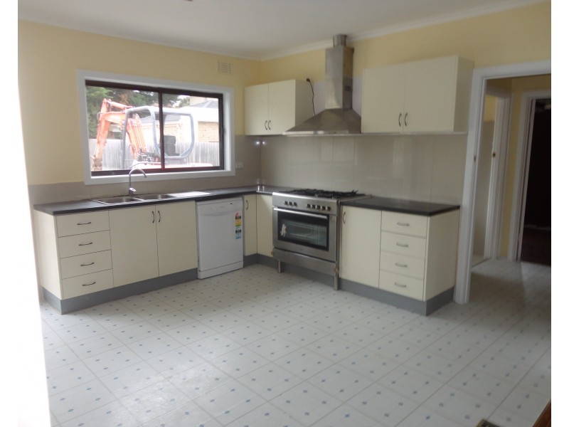 1/6 Arunta Crescent, Clarinda VIC 3169