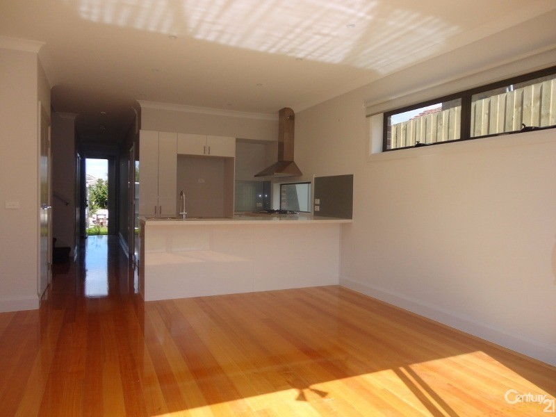 1/37 Margaret Street, Clayton VIC 3168