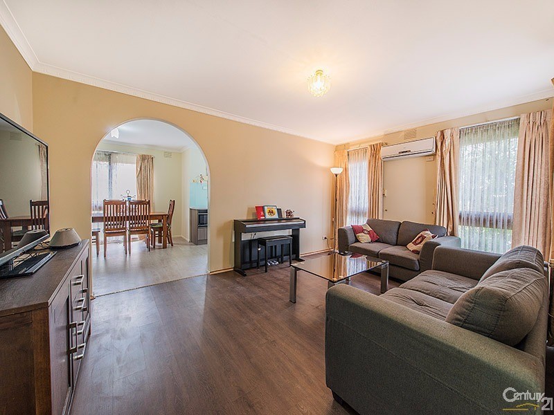 1 Tomintoul Court, Clarinda VIC 3169