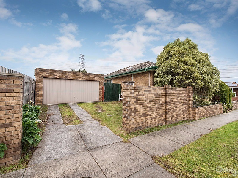 1 Tomintoul Court, Clarinda VIC 3169