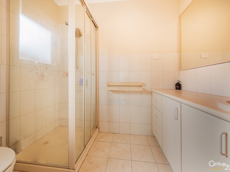 6 Rips Court, Dingley Village VIC 3172