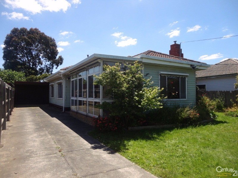 13 Colonel Street, Clayton VIC 3168