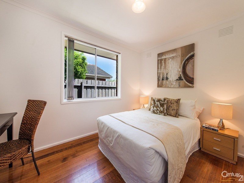 31 Warraweena Road, Clayton South VIC 3169