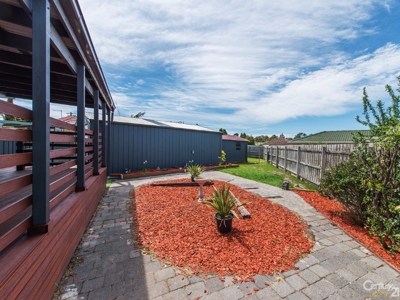 4 Estelle Court, Noble Park North VIC 3174