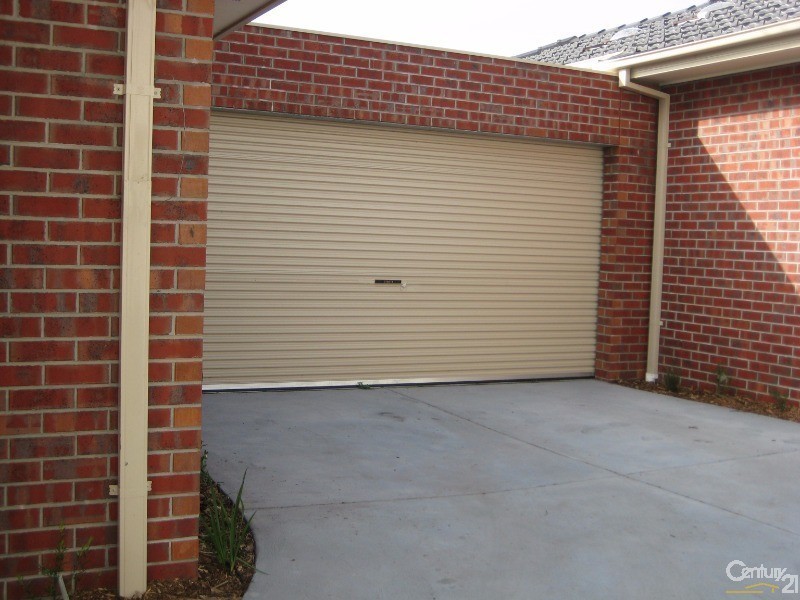 1/8 Ormond Street, Mordialloc VIC 3195