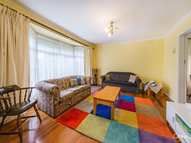 61 Bushland Avenue, Clarinda VIC 3169