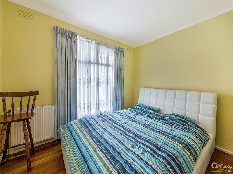 61 Bushland Avenue, Clarinda VIC 3169