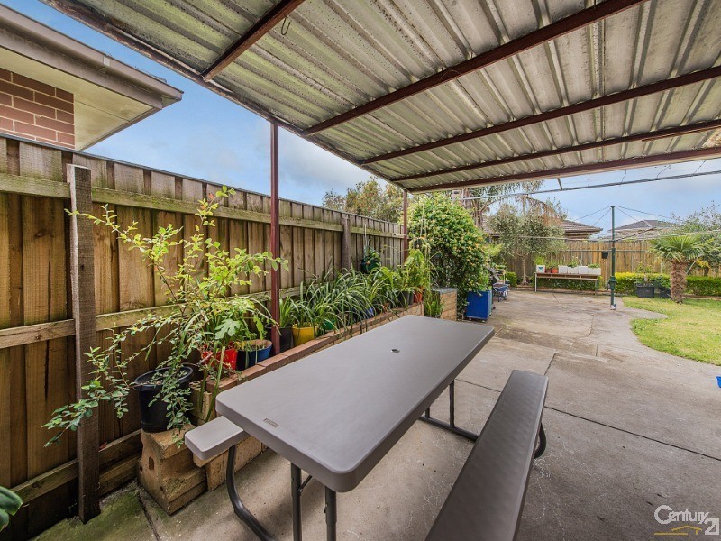 61 Bushland Avenue, Clarinda VIC 3169