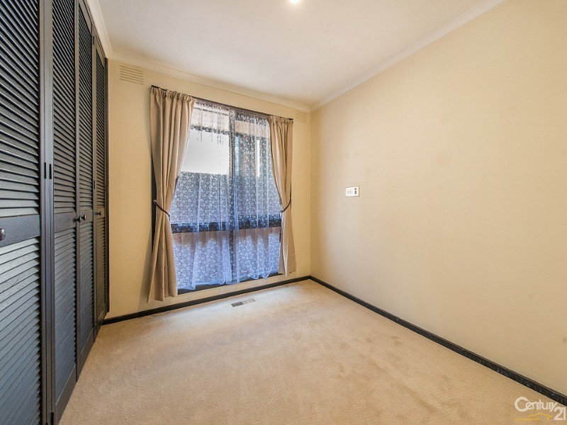 5 Ovens Court, Clayton South VIC 3169