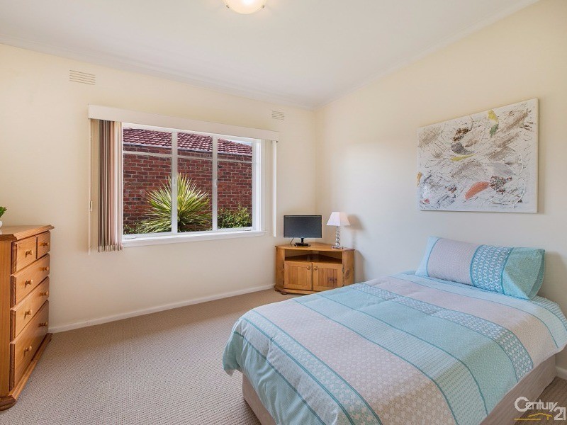 7 Panorama Street, Clayton VIC 3168