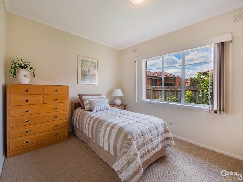 7 Panorama Street, Clayton VIC 3168