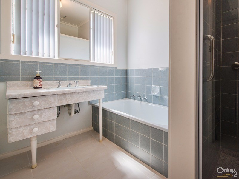 7 Panorama Street, Clayton VIC 3168