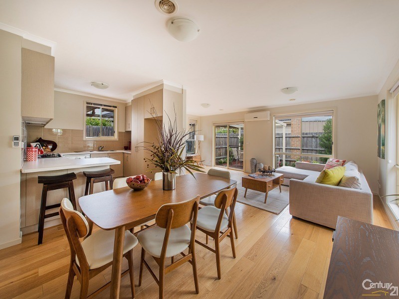 2/22 The Parade, Clarinda VIC 3169