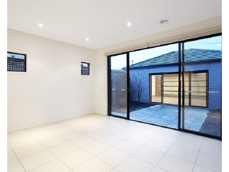 89  Rosebank Avenue, Clayton South VIC 3169