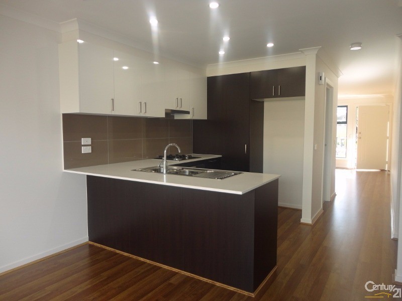 1/122 Kanooka Grove, Clayton VIC 3168