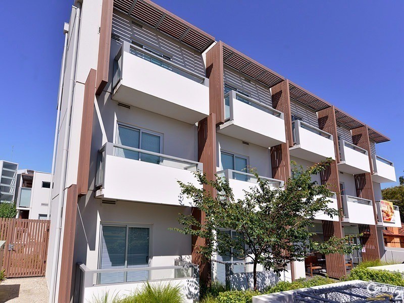G03/1728 Dandenong Road, Clayton VIC 3168