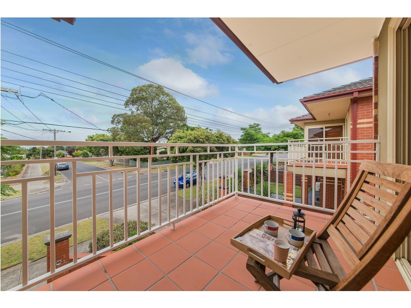 2/15-17 Springs Road, Clayton South VIC 3169